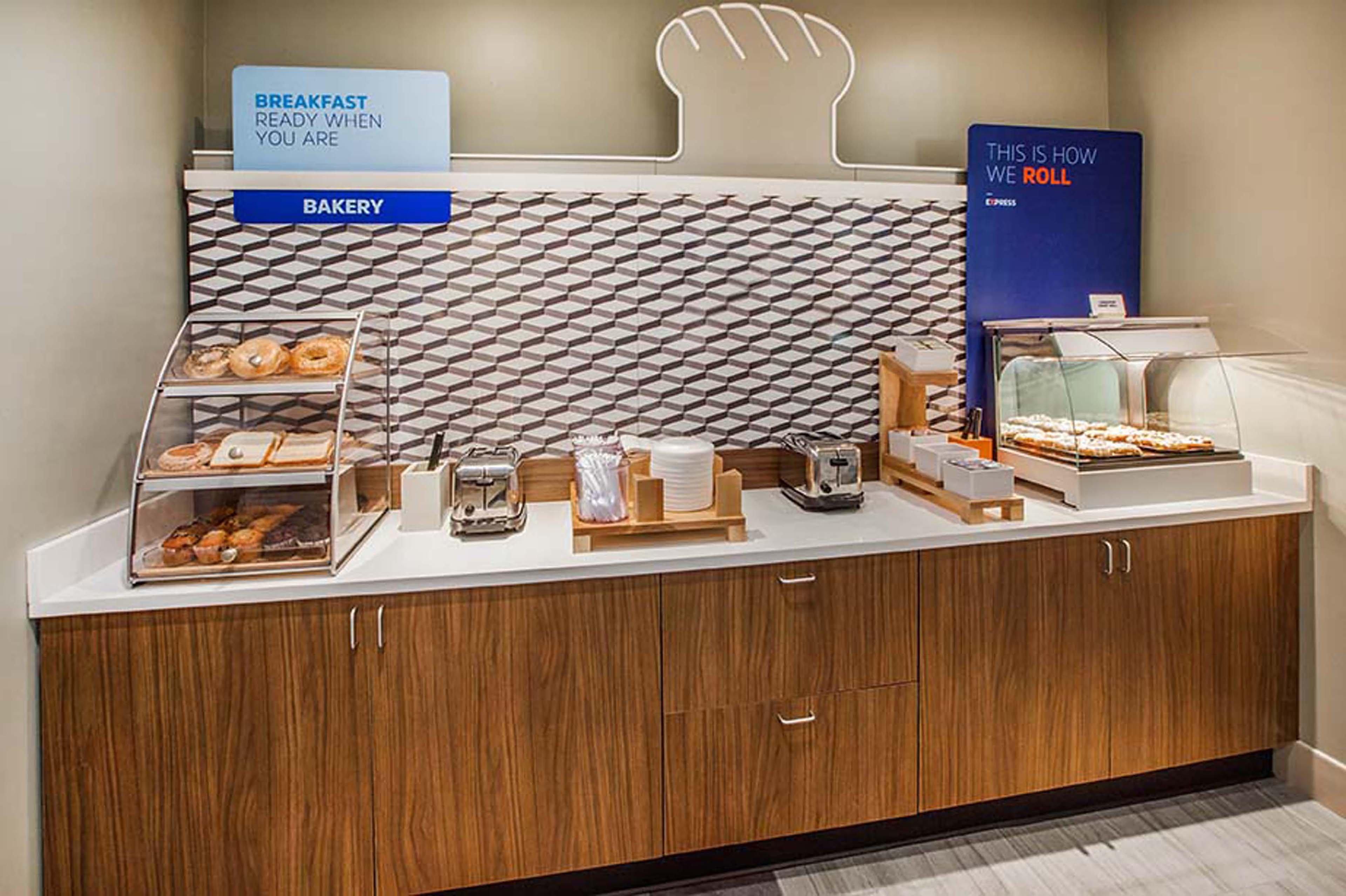 Holiday Inn Express San Diego - Sorrento Valley By Ihg Exterior foto