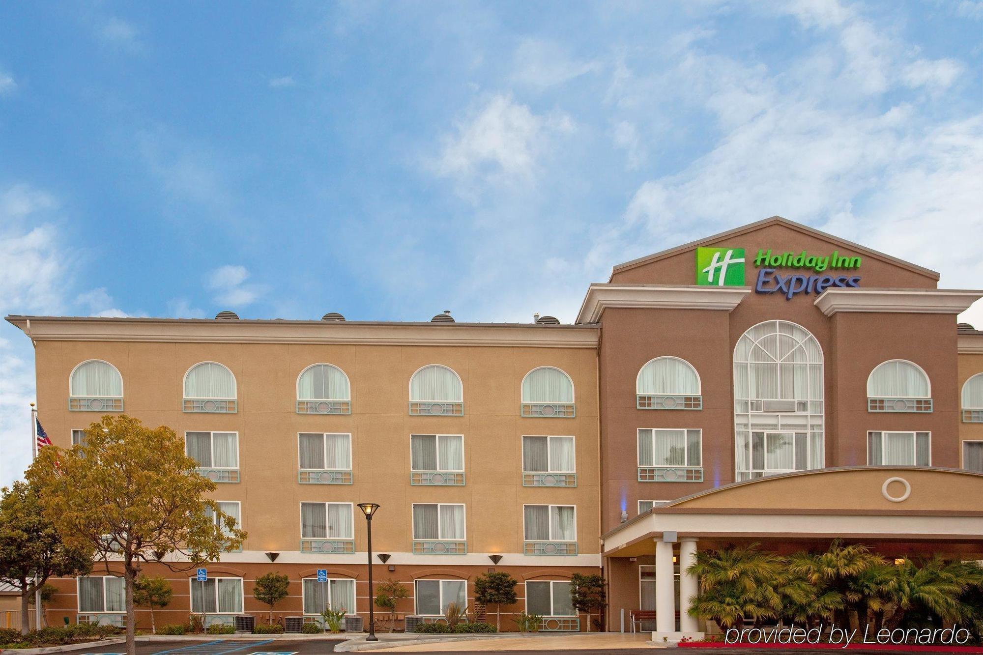 Holiday Inn Express San Diego - Sorrento Valley By Ihg Exterior foto